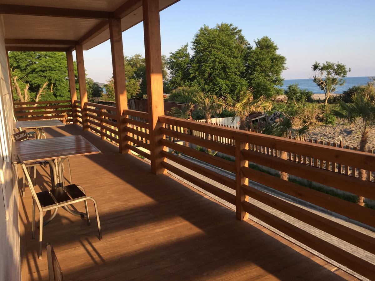 Al Mare Hotel 피준다 외부 사진
