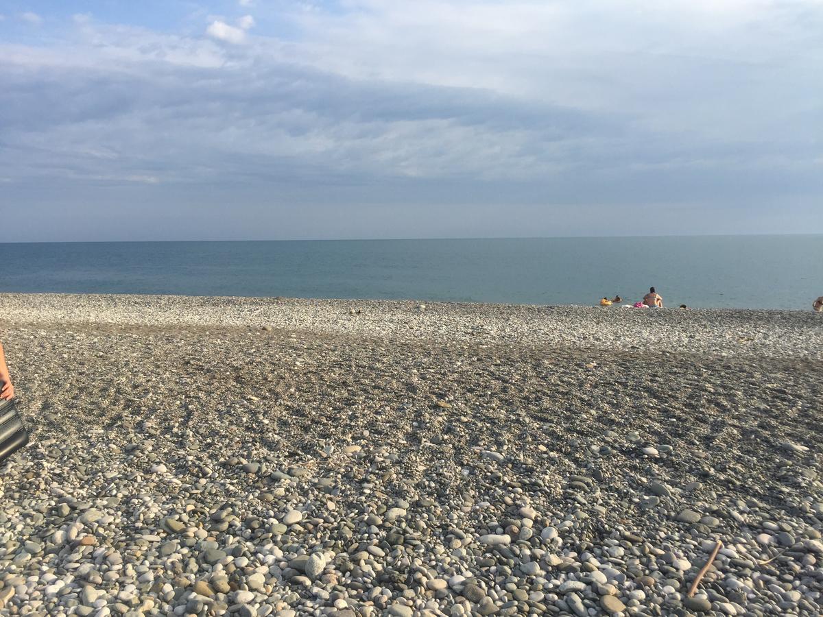 Al Mare Hotel 피준다 외부 사진